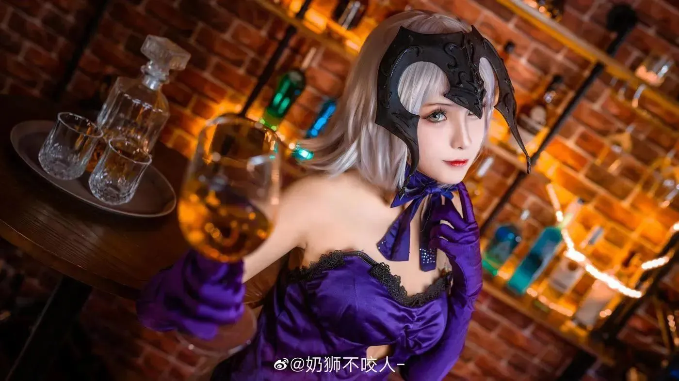 奶狮不咬人 – NO.07 黑贞德 [10P]插图7